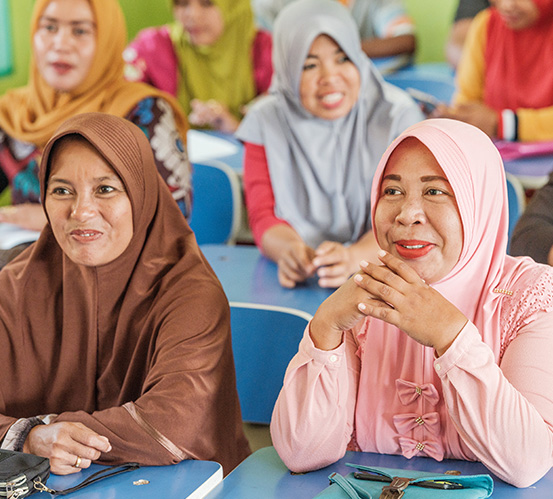 Enhancing the learning experience in elementary schools in Balikpapan and Jakarta